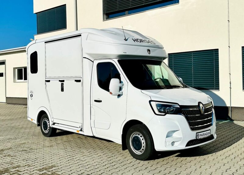 Equistar 3 – PARAGAN HORSEBOXES
